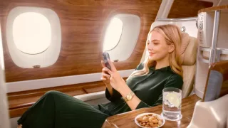 Emirates samolyotlariga 2 Gbit/s tezlikdagi Starlink interneti o'rnatiladi