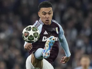 "Chelsi" "Aston Villa"dan Morgan Rojersni sotib olish bo'yicha muzokaralar olib bormoqda