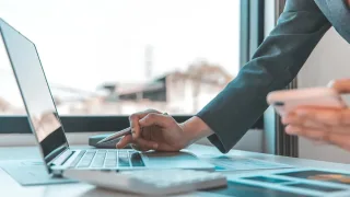 Tadbirkorlar bank hisobvaraqlarini blokdan chiqarish tartibi soddalashtiriladi