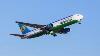 O'zbekiston aeroportlarida yo'lovchi oqimi uch oyda 19 foizga oshdi