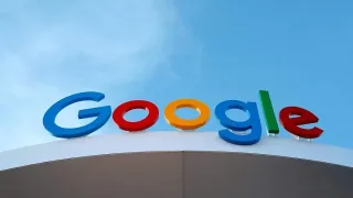 Google yangi dasturiy kodlarning 75 foizini sun’iy intellekt yordamida yaratmoqda