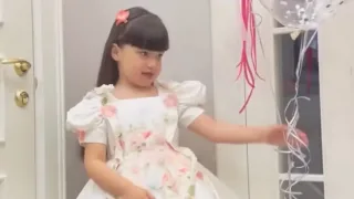 Shahzoda Muhammedova qizi Milana 6 yoshga toʻldi