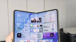 Tarmoqda buklanuvchi "iPhone Ultra" smartfonining ilk suratlari tarqaldi