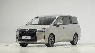 Xitoyda 1100 km masofada yuradigan Wuling Xingguang 730 miniveni taqdim etildi