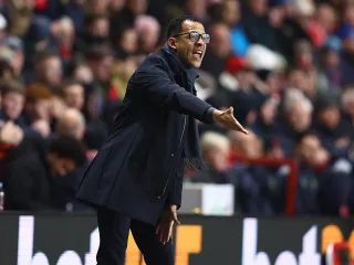 Liam Rosenior "Chelsi"da ishlashni davom ettirish niyatini tasdiqladi