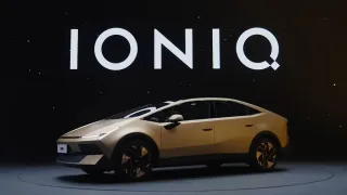 Hyundai Pekinda Tesla Cybertruck uslubidagi elektromobilni namoyish etdi