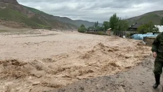 O'zbekistonning to'qqizta viloyatida sel va suv toshqini xavfi e'lon qilindi