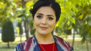 Lola Eltoyeva ijodiy faoliyati va shaxsiy hayoti haqida ma'lumotlar e'lon qilindi