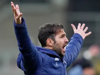 Sesk Fabregas "Manchester Siti"da Gvardiolaning vorisi bo'lishi mumkin