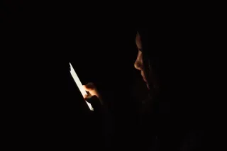 Smartfonlardagi maxsus himoya funksiyalari kiberhujumlardan qanday himoya qiladi