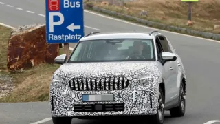 Yangi Skoda Kodiaq 2027 modeli Alp tog‘larida sinovdan o‘tkazilmoqda