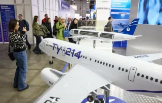 Rossiya 2027-yildan yangilangan Tu-214 samolyotlarini yetkazib berishni boshlaydi