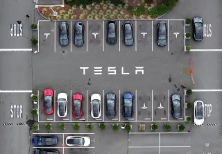 Tesla avtopilot tizimi bilan bog'liq sud ishini yakunladi