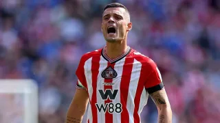 Sanderlend Chelsi klubining Granit Xhaka bo'yicha taklifini rad etdi