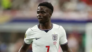 Tomas Tuxel Bukayo Sakaning Gana bilan o‘yinda maydonga tushishini istamayapti