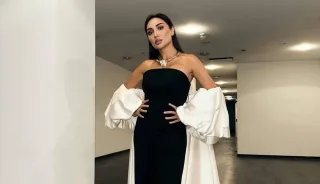 Munisa Rizayeva Kreyg Devid konsertida muxlislar nigohida qoldi