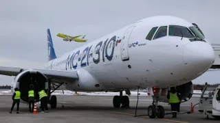 Rossiyaning MS-21 samolyoti to'rt ming kilometrgacha masofaga ucha oladi