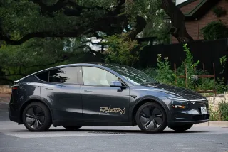 Tesla Robotaxi loyihasida kutilmagan pasayish kuzatildi