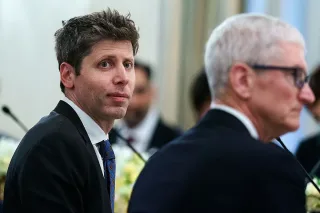 Apple va OpenAI oʻrtasidagi sud jarayoni boshlandi