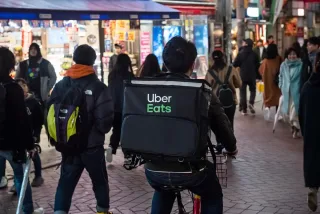 Uber Delivery Hero kompaniyasini 14,8 milliard dollarga sotib olmoqda