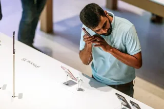 Hindiston smartfon ishlab chiqarishda Xitoy ustunligiga barham bermoqchi