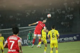 Superliga o‘n ikkinchi turi mehmon jamoalarning muvaffaqiyatli g‘alabasi bilan yakunlandi
