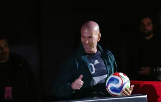 Zinedin Zidan Fransiya terma jamoasi bosh murabbiyi bo‘lishi mumkin