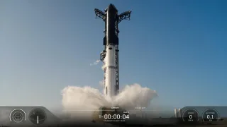 SpaceX Starship kemasini havoda tutib olishga tayyorgarlik ko‘rmoqda