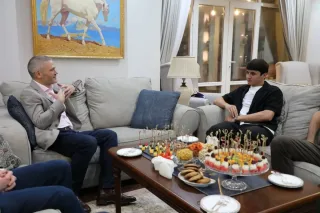 Abduqodir Husanov Britaniya elchisi bilan sport hamkorligini muhokama qildi