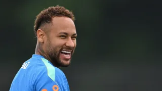 Neymar o‘z faoliyatini Santos klubi safida qayta boshladi