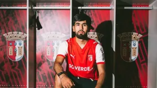 O‘zbekistonlik ikki yosh futbolchi Portugaliyaning Braga klubiga o‘tdi