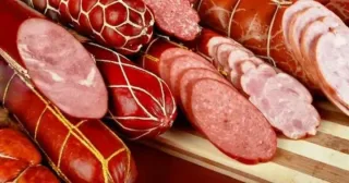 O‘zbekistonlik tadbirkorning kolbasa mahsulotlari chegarada qaytarib yuborildi