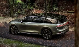 Lucid Motors bankrotlik haqidagi mish-mishlarni rasman rad etdi