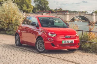 Fiat 500e elektromobili narxi sezilarli darajada arzonlashdi