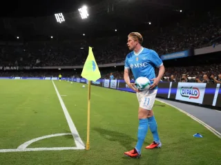 Jovanni Manna Kevin de Bryuynening Napolida qolishini tasdiqladi