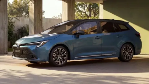 Toyota Corolla modelining oltmish yilligiga bag‘ishlangan maxsus versiya taqdim etildi