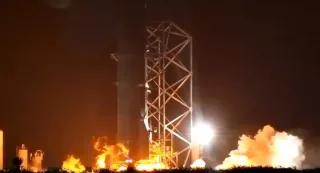 SpaceX Starship kemasi dvigatellari sinovdan muvaffaqiyatli o'tkazildi