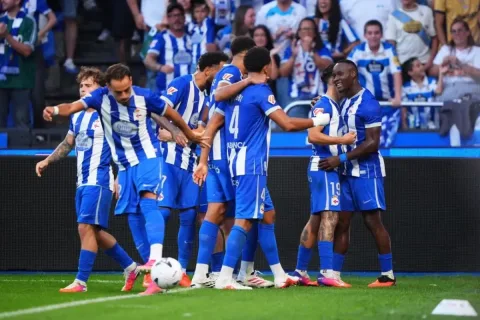 Deportivo Ispaniya chempionatida Valensiyani ishonchli hisobda mag‘lub etdi