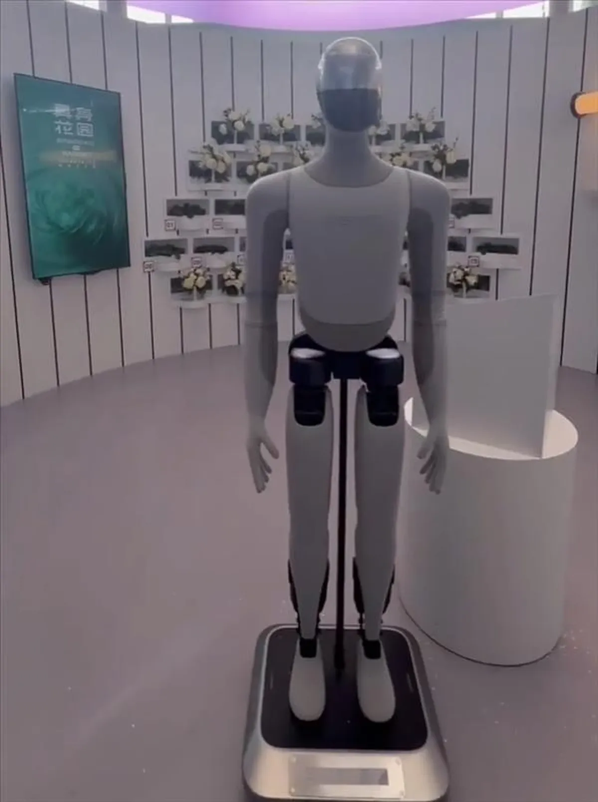 Xiaomi kompaniyasi yangi avlod insonnoma robotini namoyish qildi