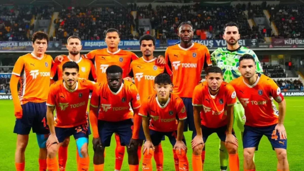 Istanbuldagi bahsda Fayzullayev assist, Shomurodov esa gol qayd etdi