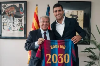 Barselona yarim himoyachi Rodri transferini rasman e’lon qildi