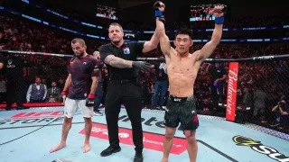 Umar Nurmagomedov mag‘lubiyatidan so‘ng muxlislariga murojaat qildi