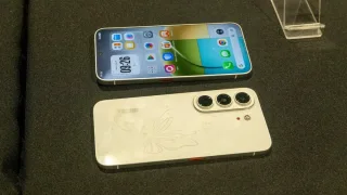 Tecno mutlaqo ramkasiz displeyga ega yangi smartfonini namoyish etdi