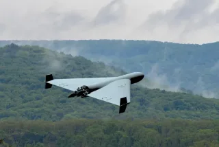O‘zbekiston xalqaro ko‘rgazmada ilk milliy kamikadze dronini namoyish etdi
