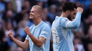Enso Fernandes Manchester Siti safidagi debyutida o‘zini ko‘rsatdi