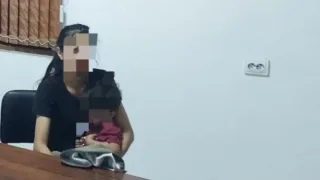 Qo‘rg‘ontepada ikki yoshli qizaloq sud qarori bilan onasiga qaytarildi