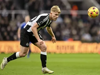 Lyuis Xollning Manchester Yunaytedga o‘tishi amrimahol bo‘lib qoldi