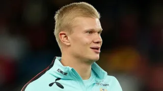 Erling Xoland klubdagi muammolarga qaramay xotirjamligini saqlab qolmoqda