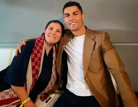 Ronalduning onasi o‘g‘lining terma jamoadan ketishiga munosabat bildirdi