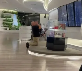 Moskvadagi aeroportlarda reyslarning kechikishi yo‘lovchilarda jiddiy norozilik uyg‘otdi